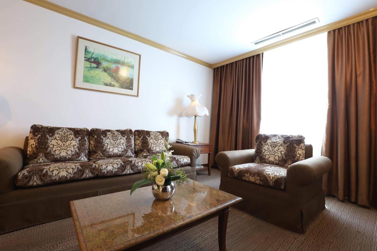 Tiara Oriental Hotel San Pedro Makati Eksteriør billede
