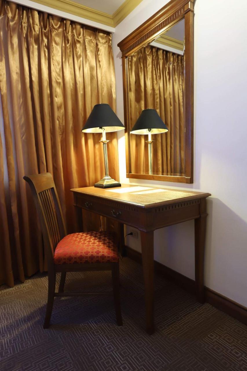 Tiara Oriental Hotel San Pedro Makati Eksteriør billede